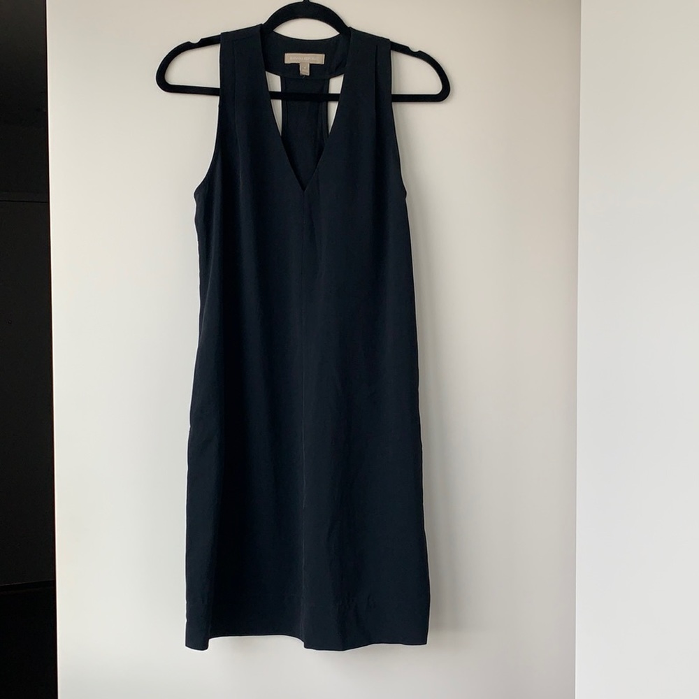 lBD- little black dreaa